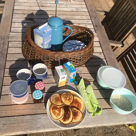 Nocleg ze śniadaniem Treehouse Rabjerg