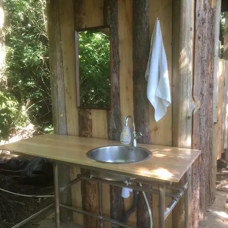 Treehouse Frühstückspension