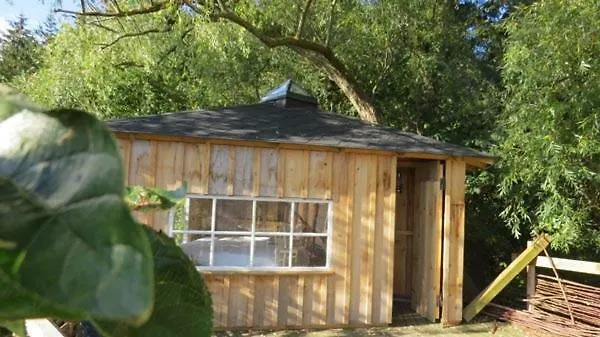 Bed & Breakfast Treehouse Rabjerg