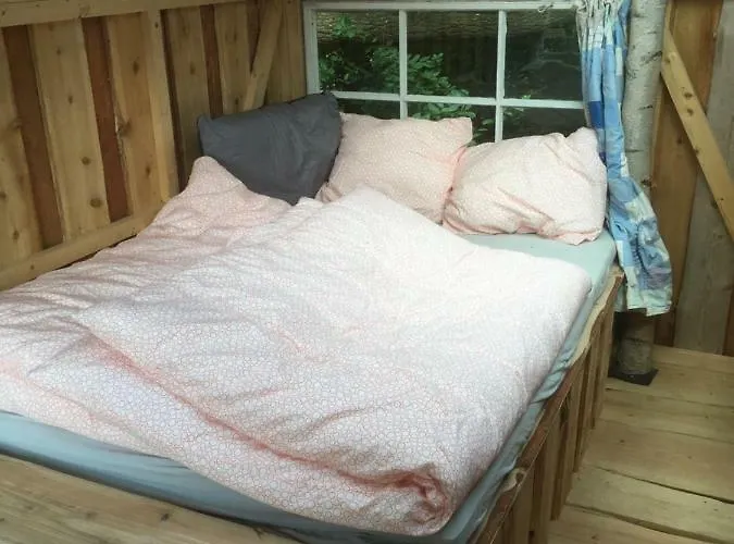 Bed & Breakfast Treehouse Rabjerg